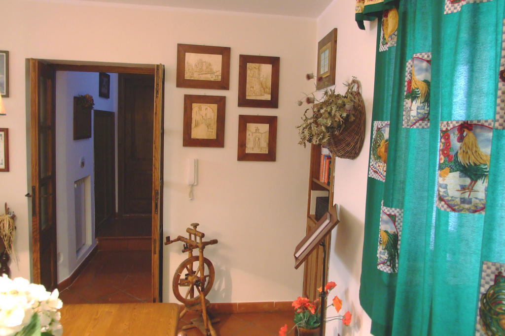 Il Sorriso Dei Monti Bed & Breakfast Orvinio Exterior foto