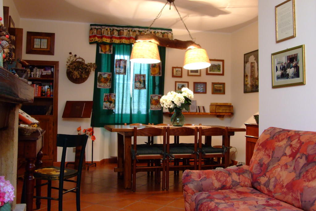 Il Sorriso Dei Monti Bed & Breakfast Orvinio Exterior foto